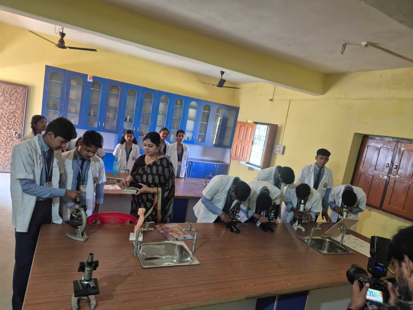 Millia Convent English School Smart Class