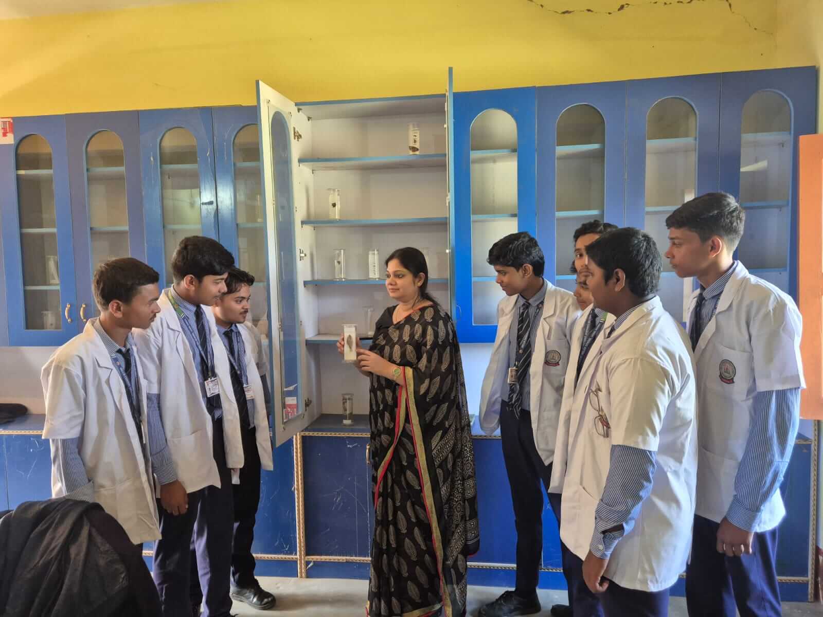 Millia Convent English School Smart Class